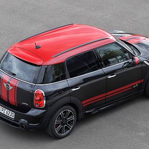 MINI-JCW-Countryman_017