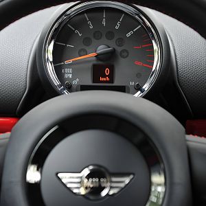 MINI-JCW-Countryman_026