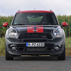 MINI-JCW-Countryman_070