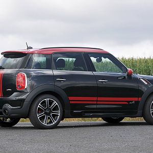 MINI-JCW-Countryman_072