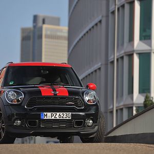 MINI-JCW-Countryman_128