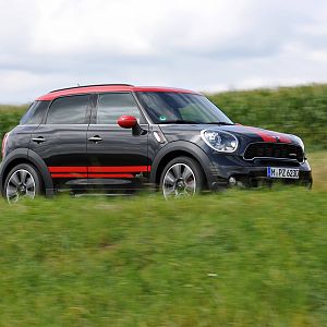 MINI-JCW-Countryman_150