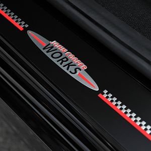 MINI-JCW-Countryman_155