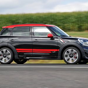 MINI-JCW-Countryman_167