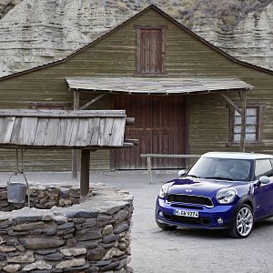 MINI-2013-Paceman_017
