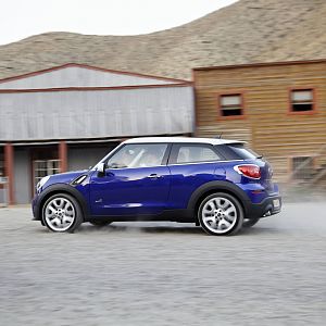 MINI-2013-Paceman_025