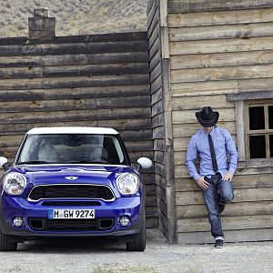 MINI-2013-Paceman_048