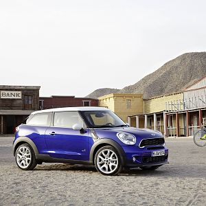 MINI-2013-Paceman_052