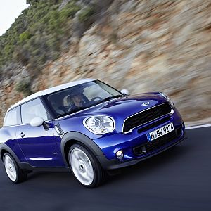 MINI-2013-Paceman_055