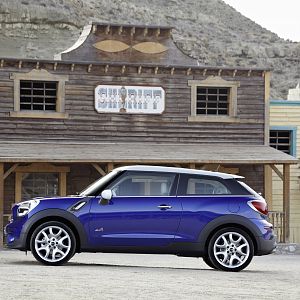 MINI-2013-Paceman_057