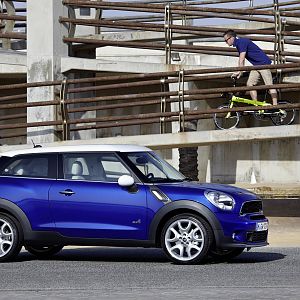MINI-2013-Paceman_061