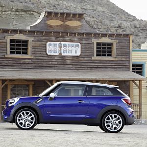 MINI-2013-Paceman_067