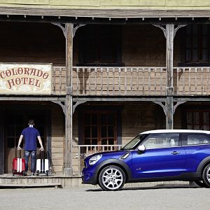 MINI-2013-Paceman_083