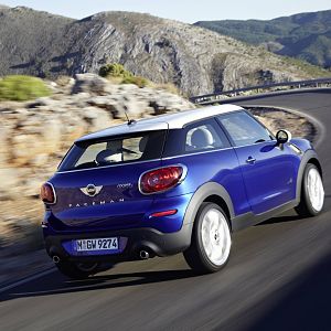 MINI-2013-Paceman_089
