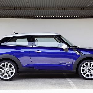 MINI-2013-Paceman_094