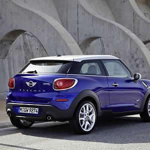MINI-2013-Paceman_099