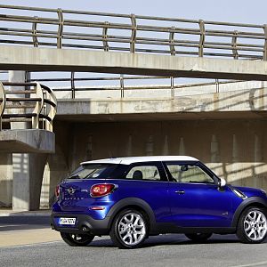 MINI-2013-Paceman_101