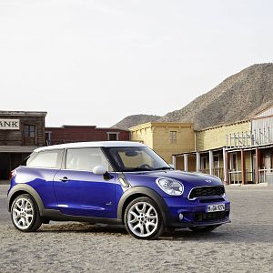 MINI-2013-Paceman_103