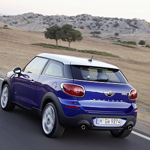 MINI-2013-Paceman_110