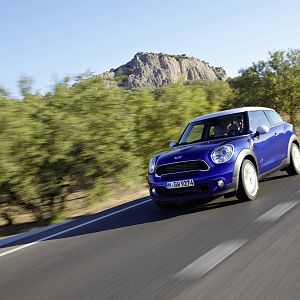 MINI-2013-Paceman_112