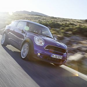 MINI-2013-Paceman_114