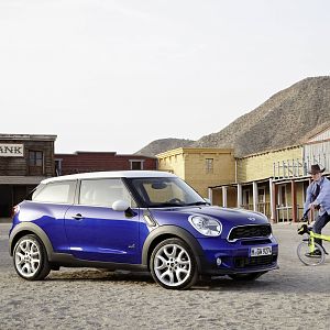 MINI-2013-Paceman_121