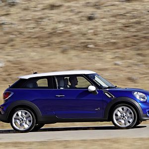 MINI-2013-Paceman_133