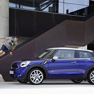 MINI-2013-Paceman_139