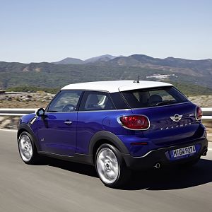 MINI-2013-Paceman_156