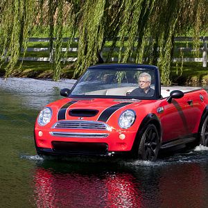 Sea-Worthy-MINI-Convertible_004