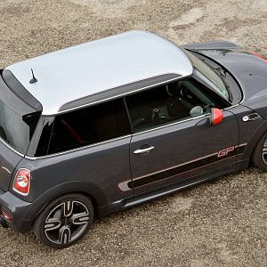 2013-MINI-GP-John-Cooper-Works-JCW_003