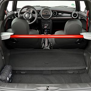 2013-MINI-GP-John-Cooper-Works-JCW_020