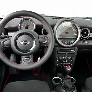2013-MINI-GP-John-Cooper-Works-JCW_038