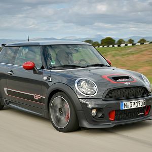 2013-MINI-GP-John-Cooper-Works-JCW_082