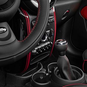 2013-MINI-Paceman-John-Cooper-Works-JCW_014