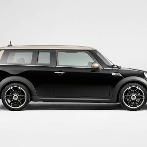 2013_MINI_Clubman_Bond_St_003