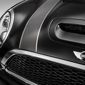 2013_MINI_Clubman_Bond_St_012