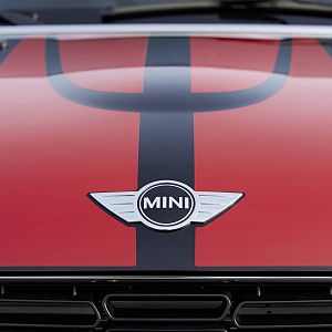 2013_MINI_John_Cooper_Works_Paceman_001