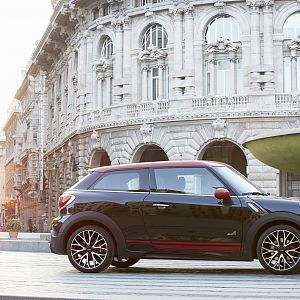 2013_MINI_John_Cooper_Works_Paceman_010