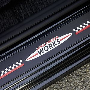 2013_MINI_John_Cooper_Works_Paceman_016