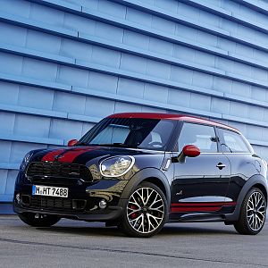 2013_MINI_John_Cooper_Works_Paceman_027