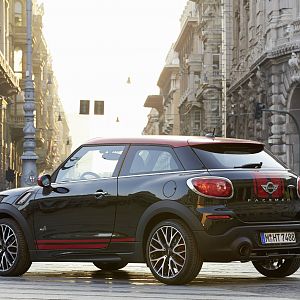 2013_MINI_John_Cooper_Works_Paceman_039