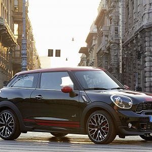 2013_MINI_John_Cooper_Works_Paceman_042