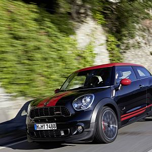 2013_MINI_John_Cooper_Works_Paceman_046