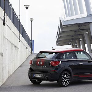2013_MINI_John_Cooper_Works_Paceman_059
