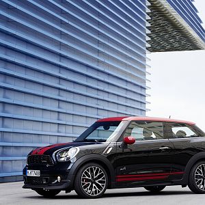 2013_MINI_John_Cooper_Works_Paceman_061