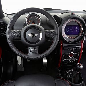 2013_MINI_John_Cooper_Works_Paceman_066