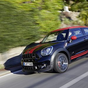 2013_MINI_John_Cooper_Works_Paceman_067