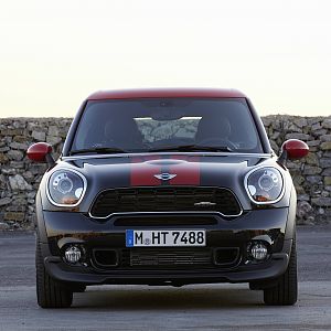 2013_MINI_John_Cooper_Works_Paceman_083