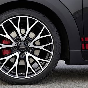 2013_MINI_John_Cooper_Works_Paceman_086